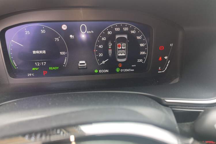 Used Honda Integra 2023 2.0L eHEV Sharp – Premium Edition Odometer Close Up