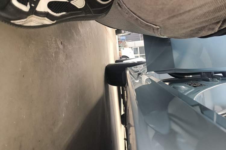Used Honda Integra 2023 2.0L eHEV Sharp – Premium Edition Right Side Sill