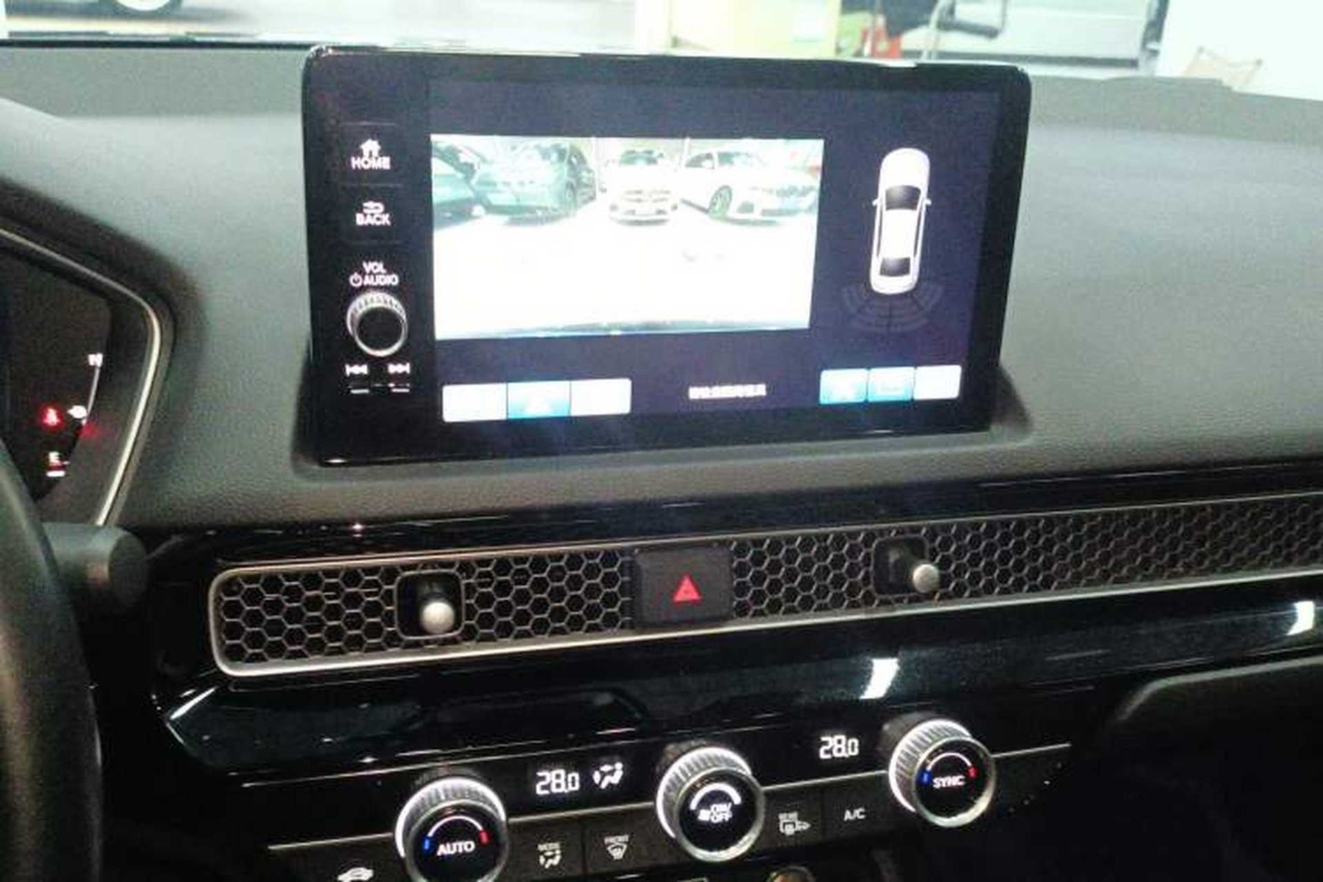 Used Honda Integra 2023 240TURBO CVT Luxury Edition Audio And AC Panel
