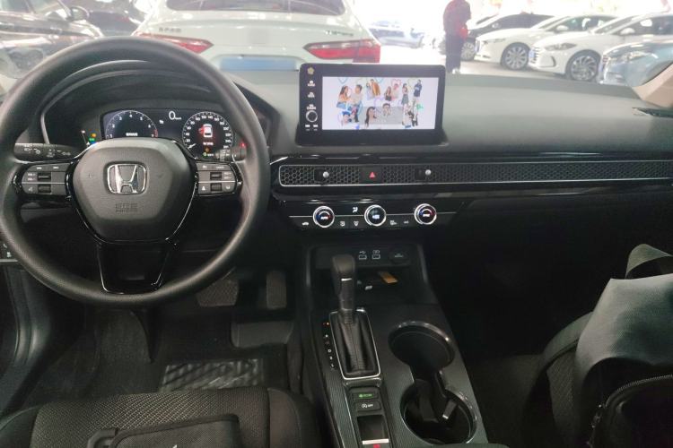 Used Honda Integra 2023 240TURBO CVT Leading Edition Center Console