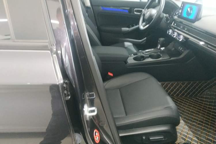 Used Honda Integra 2023 240TURBO CVT Smart Enjoyment Version Right Front Seat