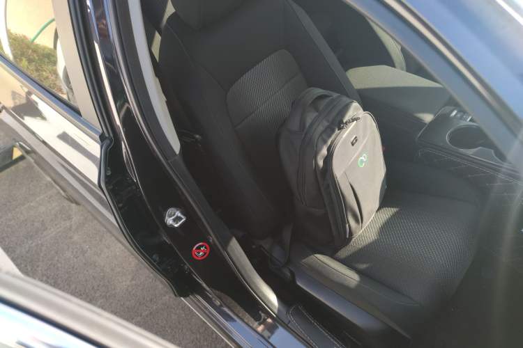 Used Honda Integra 2023 240TURBO CVT Leading Edition Right Front Seat