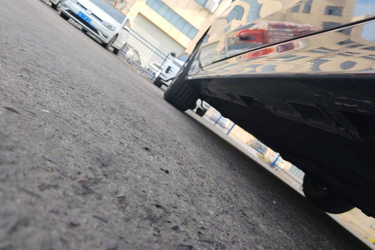 Used Honda Integra 2023 240TURBO CVT Luxury Edition Right Side Sill