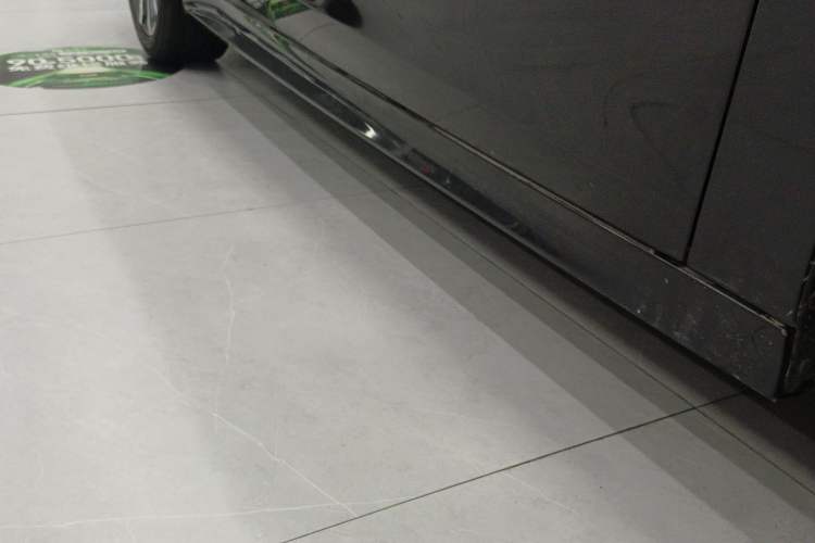 Used Honda Integra 2023 240TURBO CVT Luxury Edition Right Side Sill