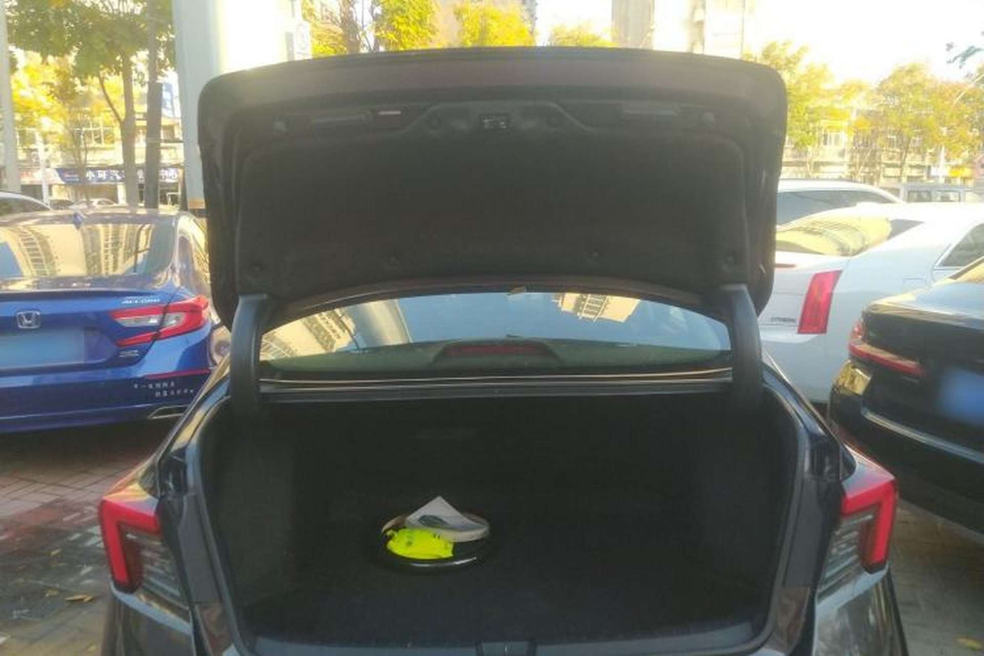 Used Honda Integra 2023 240TURBO CVT Tech Edition Trunk
