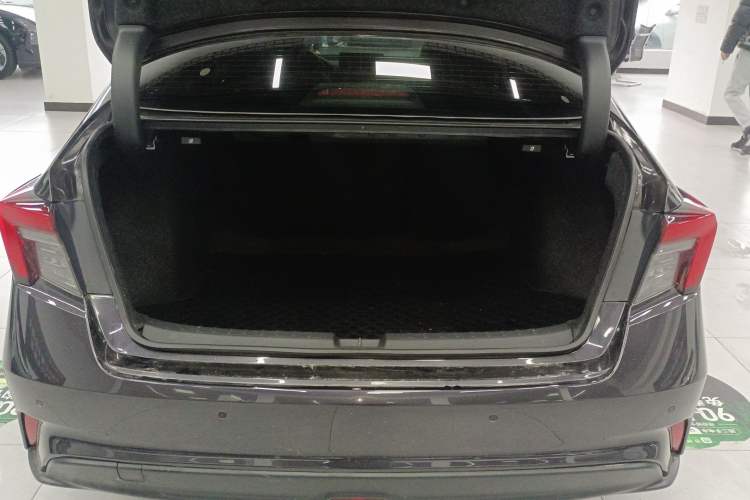 Used Honda Integra 2023 240TURBO CVT Luxury Edition Trunk