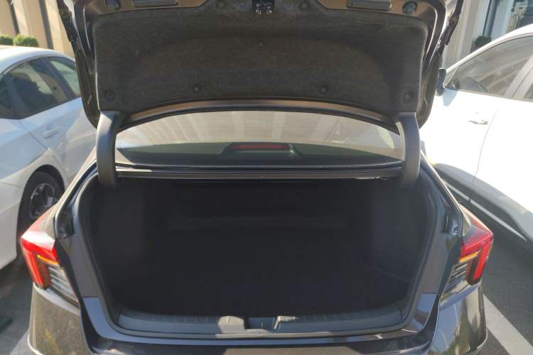 Used Honda Integra 2023 240TURBO CVT Leading Edition Trunk