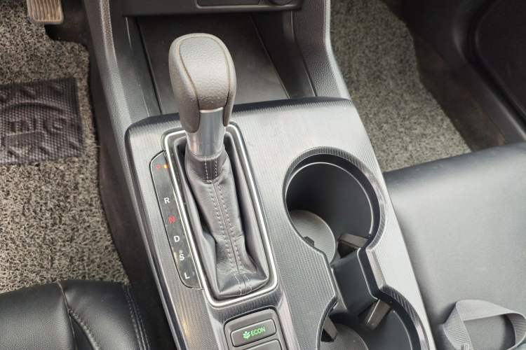 Used Honda Integra 2023 240TURBO CVT Tech Edition Gear Lever