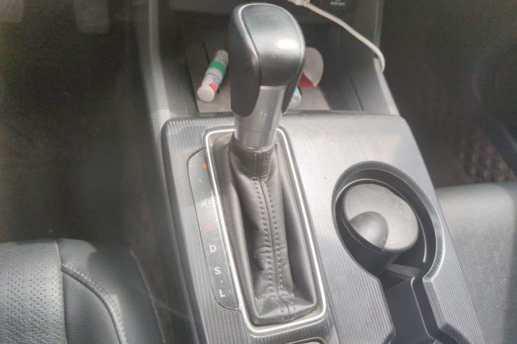Used Honda Integra 2023 240TURBO CVT Luxury Edition Gear Lever