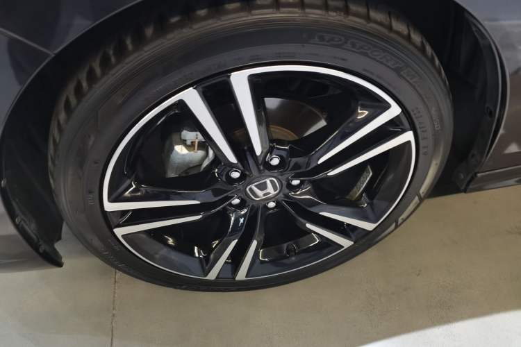 Used Honda Integra 2023 HATCHBACK 240TURBO CVT Phantom Night Luxury Edition Left Front Wheel Hub