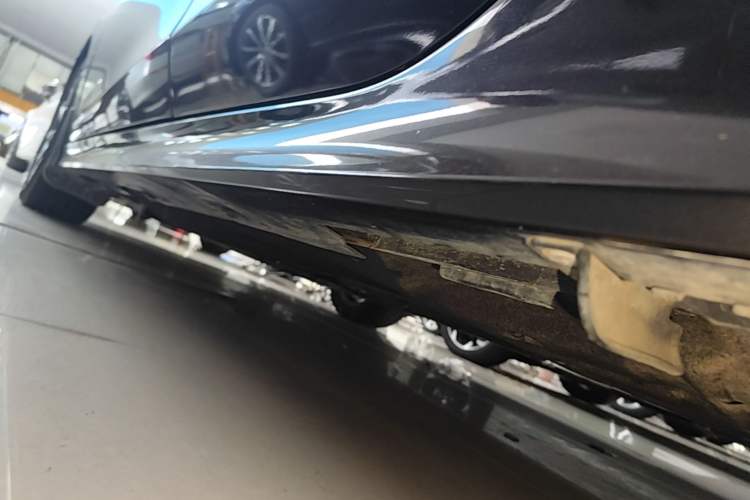 Used Honda Integra 2023 240TURBO CVT Luxury Edition Left Side Sill