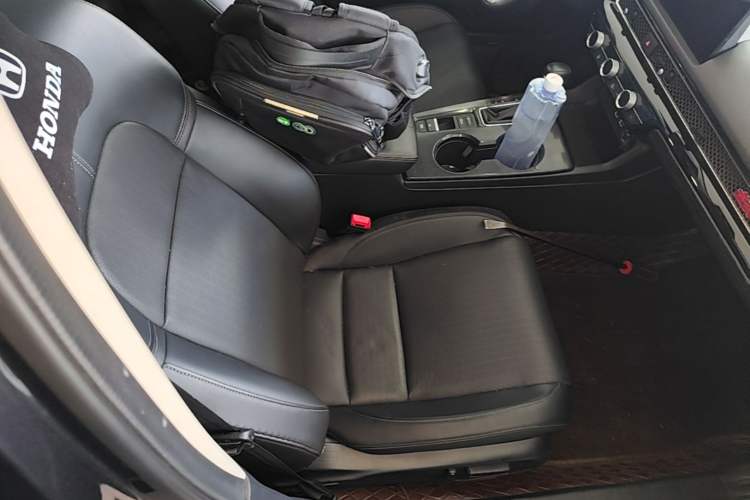 Used Honda Integra 2023 240TURBO CVT Luxury Edition Right Front Seat
