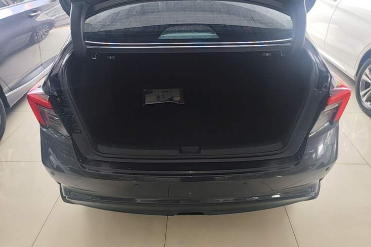 Used Honda Integra 2023 240TURBO CVT Smart Enjoyment Version Trunk