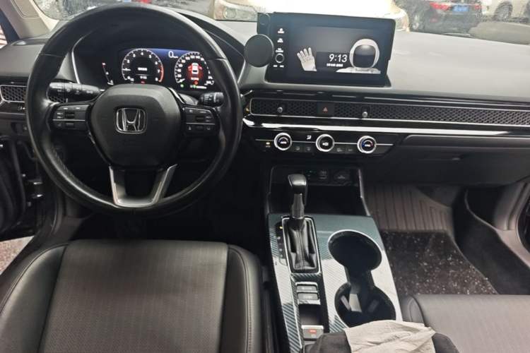 Used Honda Integra 2023 240TURBO CVT Luxury Edition Center Console