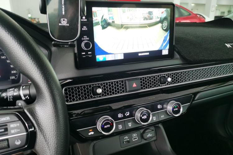 Used Honda Integra 2023 2.0L eHEV Tech Edition Audio And AC Panel