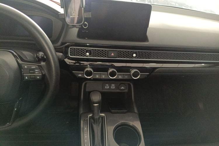 Used Honda Integra 2023 240TURBO CVT Tech Edition Audio And AC Panel