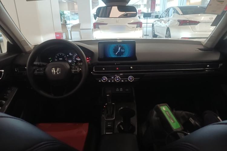 Used Honda Integra 2023 240TURBO CVT Tech Edition Center Console