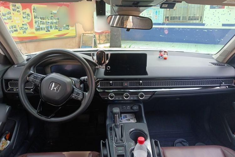 Used Honda Integra 2023 240TURBO CVT Tech Edition Center Console