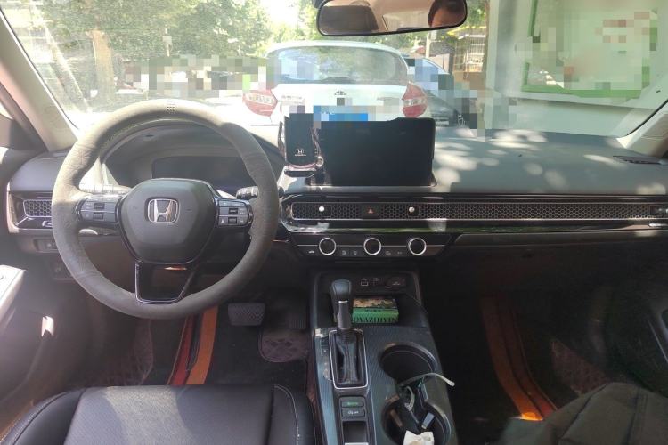 Used Honda Integra 2023 240TURBO CVT Leading Edition Center Console