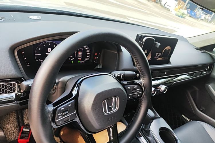 Used Honda Integra 2023 240TURBO CVT Leading Edition Center Console