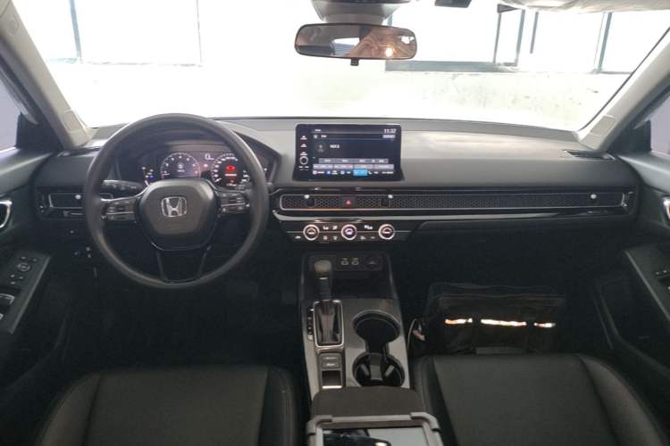 Used Honda Integra 2023 240TURBO CVT Tech Edition Center Console