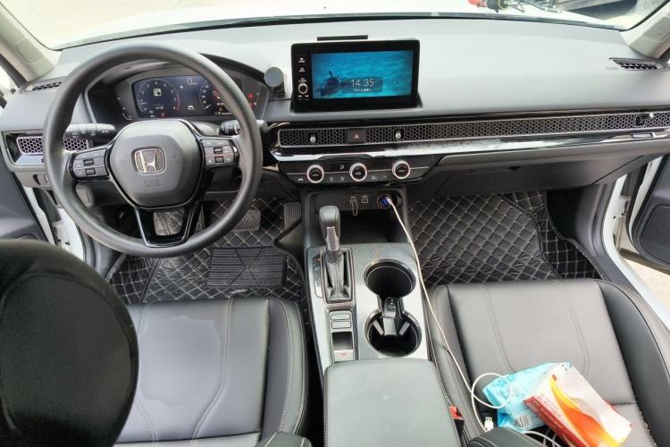 Used Honda Integra 2023 240TURBO CVT Leading Edition Center Console