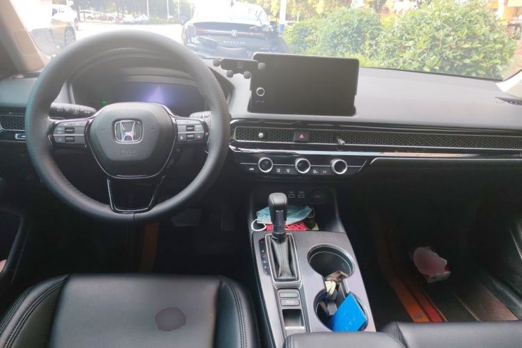 Used Honda Integra 2023 240TURBO CVT Leading Edition Center Console