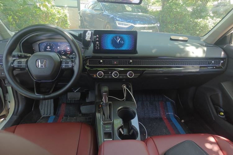 Used Honda Integra 2023 240TURBO CVT Tech Edition Center Console