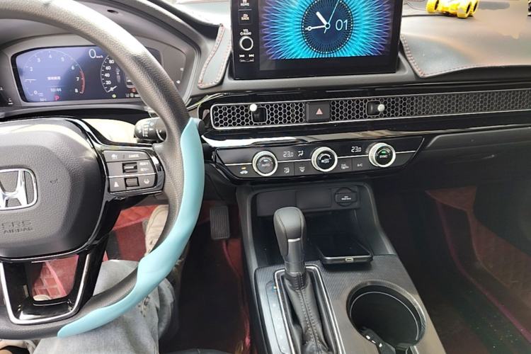Used Honda Integra 2023 240TURBO CVT Tech Edition Center Console