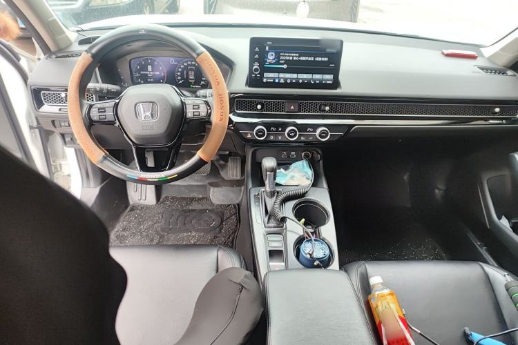 Used Honda Integra 2023 240TURBO CVT Leading Edition Center Console