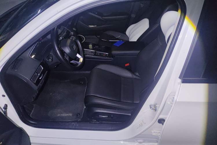 Used Honda Integra 2023 240TURBO CVT Luxury Edition Driver Seat