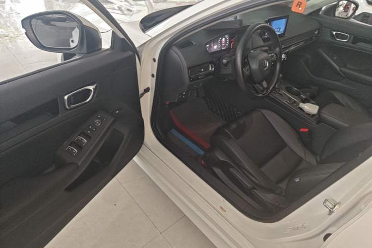 Used Honda Integra 2023 240TURBO CVT Leading Edition Driver Seat