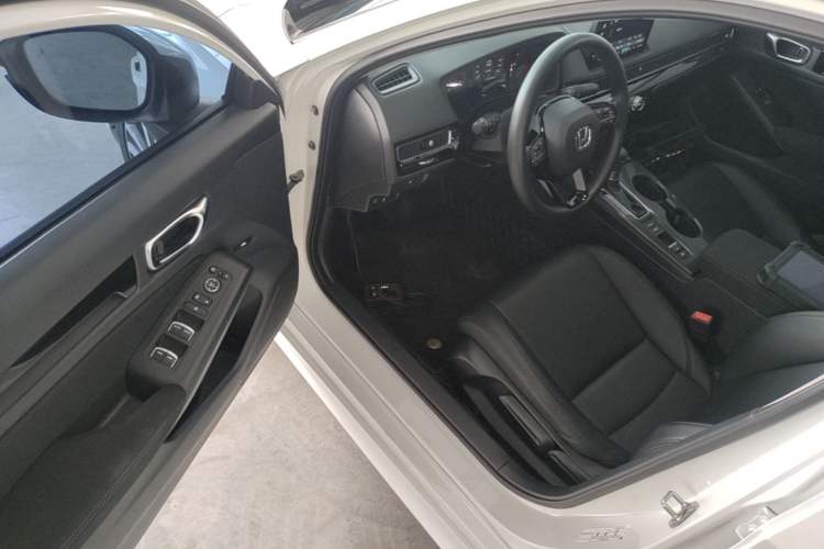 Used Honda Integra 2023 240TURBO CVT Tech Edition Driver Seat