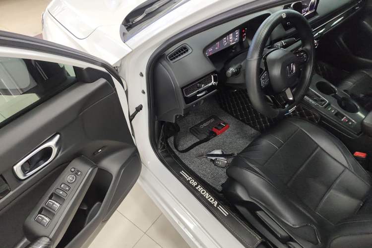 Used Honda Integra 2023 240TURBO CVT Leading Edition Driver Seat