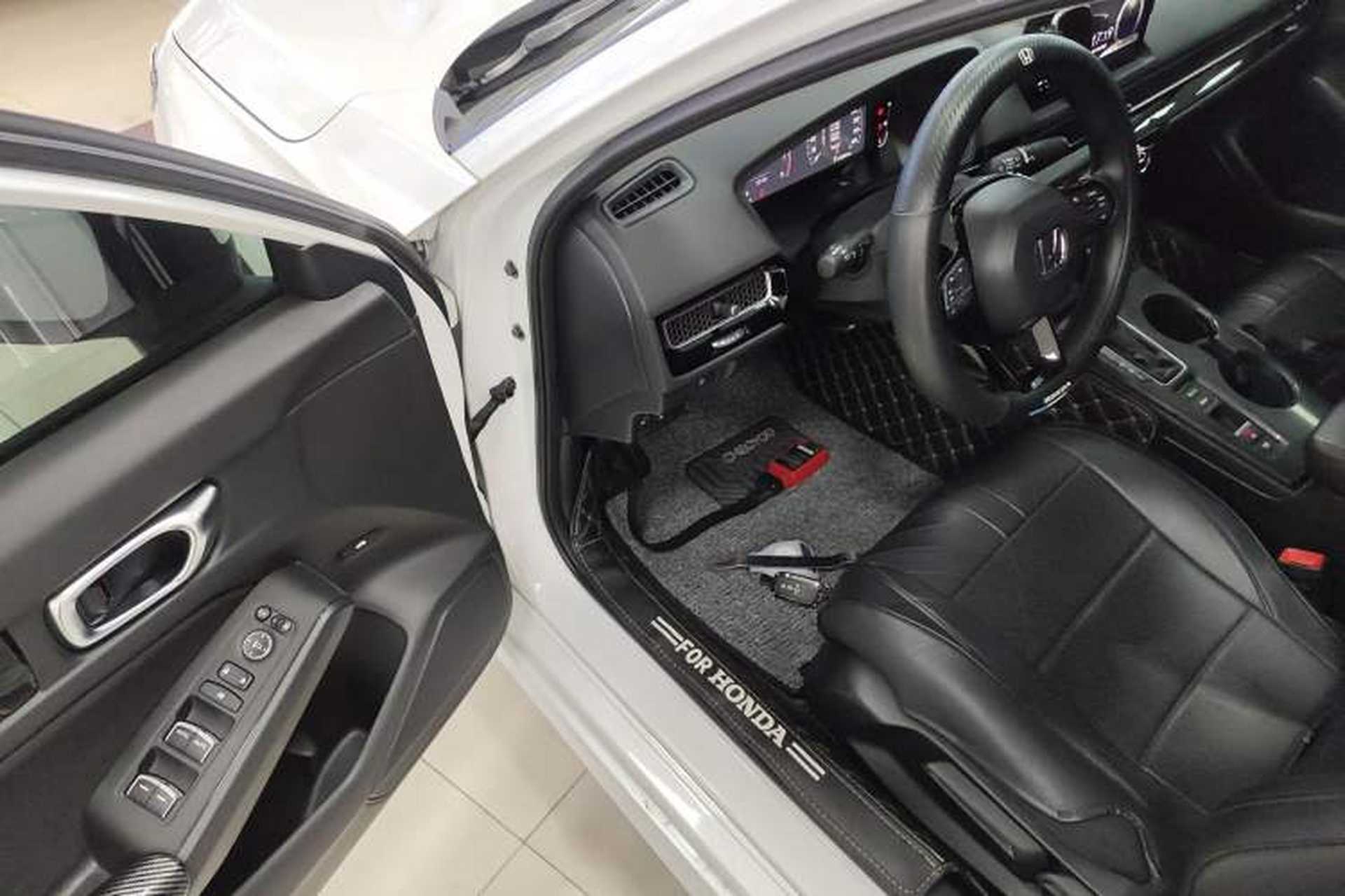 Used Honda Integra 2023 240TURBO CVT Leading Edition Driver Seat