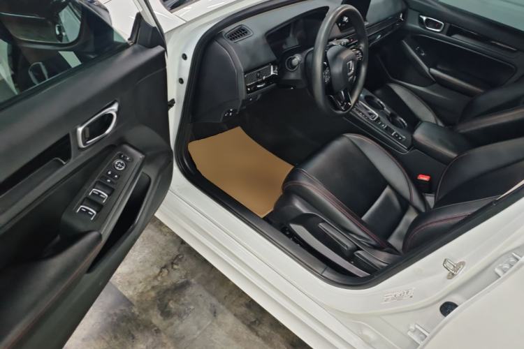 Used Honda Integra 2023 HATCHBACK 240TURBO CVT Trendsetting Edition Driver Seat