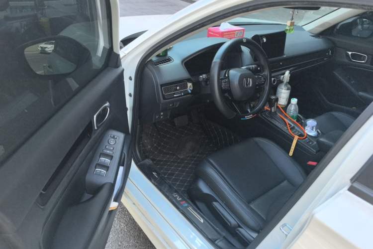 Used Honda Integra 2023 HATCHBACK 240TURBO CVT Trendsetting Edition Driver Seat