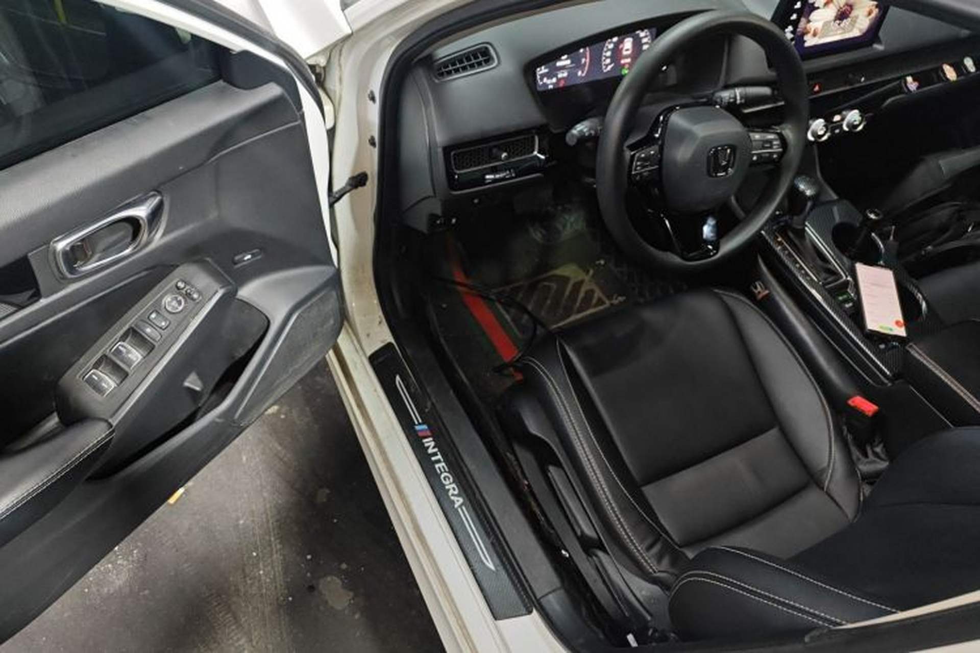 Used Honda Integra 2023 240TURBO CVT Leading Edition Driver Seat