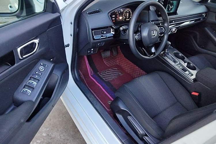 Used Honda Integra 2023 240TURBO CVT Leading Edition Driver Seat