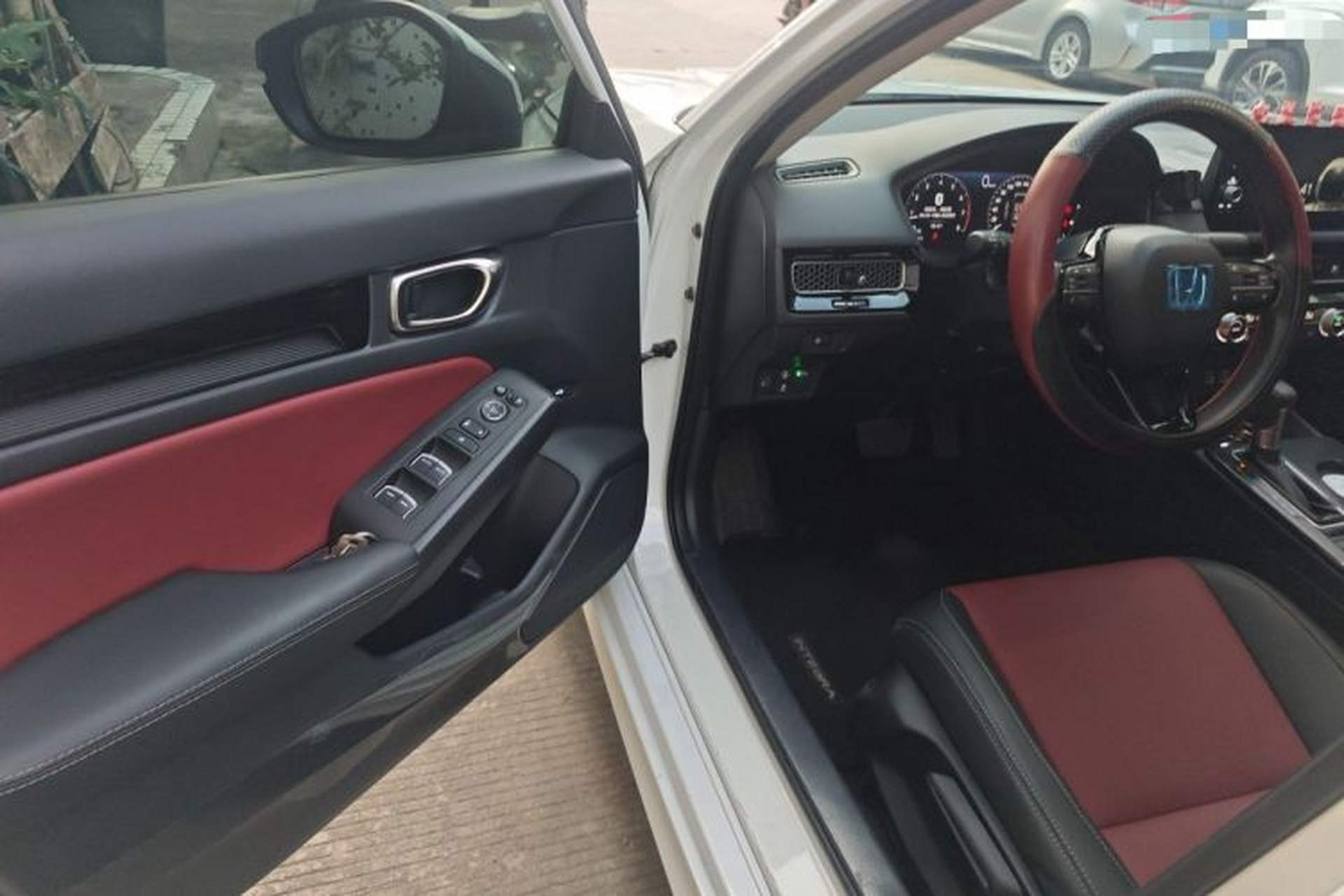 Used Honda Integra 2023 240TURBO CVT Leading Edition Driver Seat