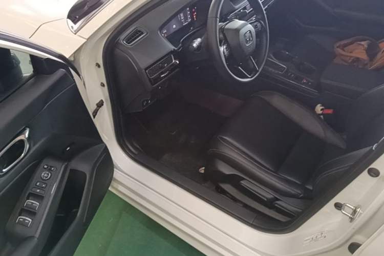 Used Honda Integra 2023 240TURBO CVT Leading Edition Driver Seat