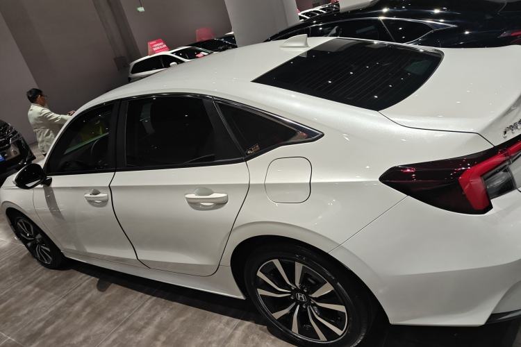 Used Honda Integra 2023 2.0L eHEV Tech Edition Exterior 3