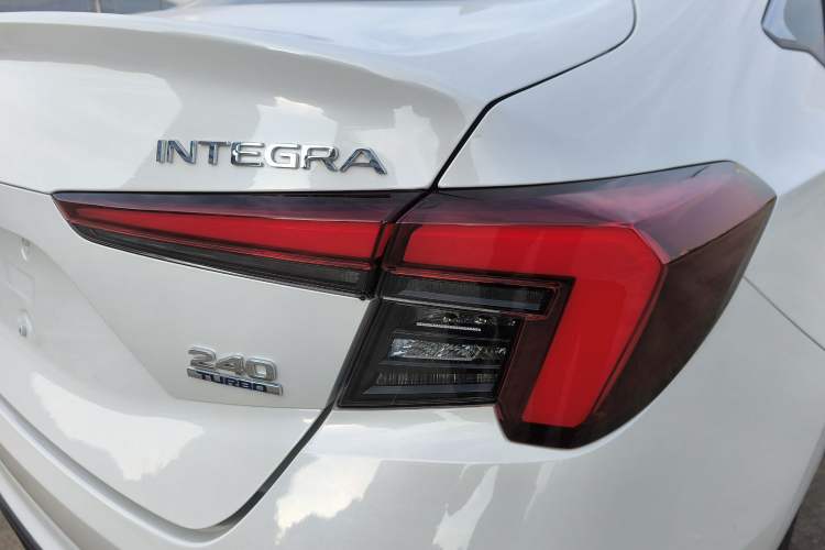 Used Honda Integra 2023 240TURBO CVT Tech Edition Exterior 5