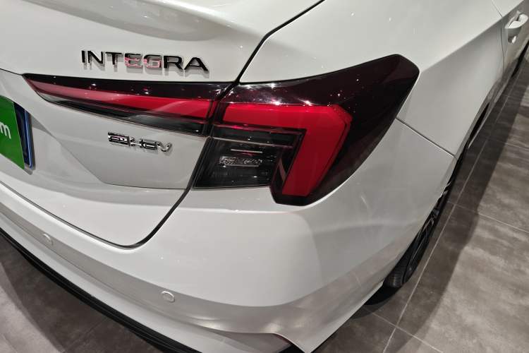 Used Honda Integra 2023 2.0L eHEV Tech Edition Exterior 5