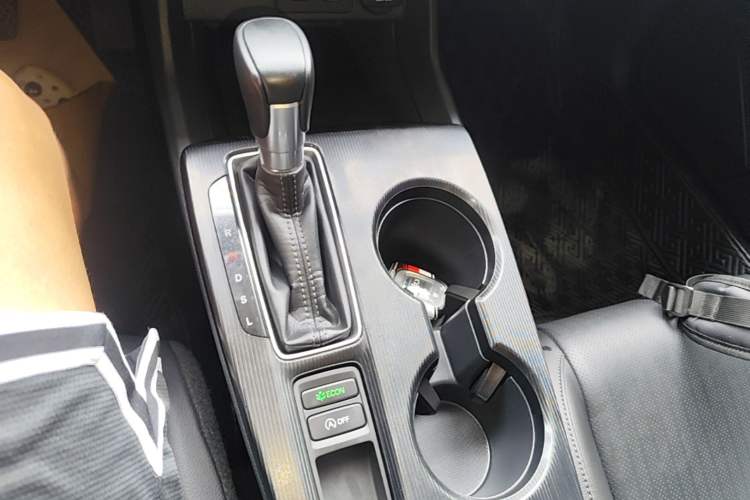 Used Honda Integra 2023 240TURBO CVT Smart Enjoyment Version Gear Lever