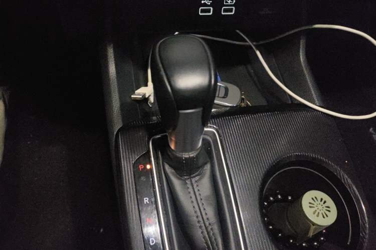 Used Honda Integra 2023 240TURBO CVT Luxury Edition Gear Lever