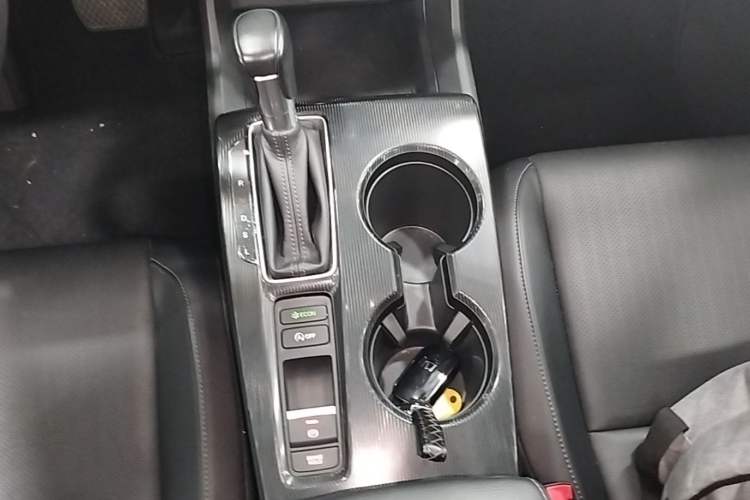 Used Honda Integra 2023 240TURBO CVT Smart Enjoyment Version Gear Lever