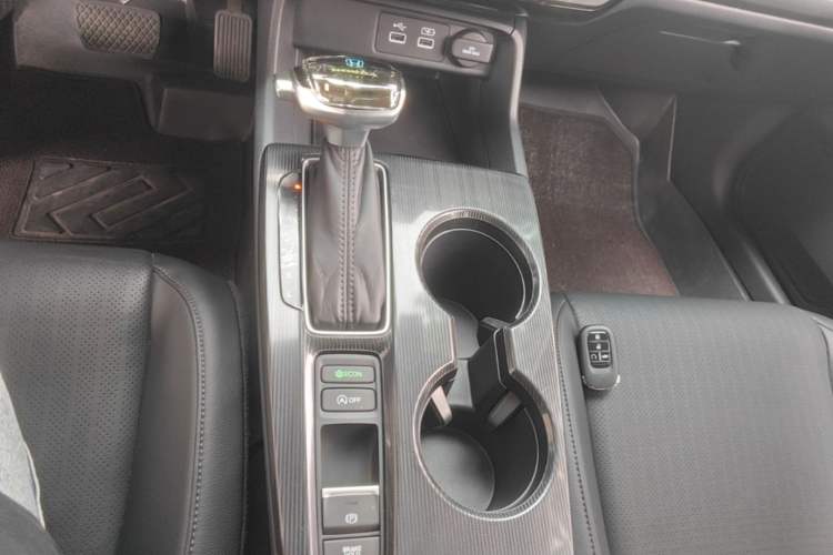 Used Honda Integra 2023 240TURBO CVT Luxury Edition Gear Lever