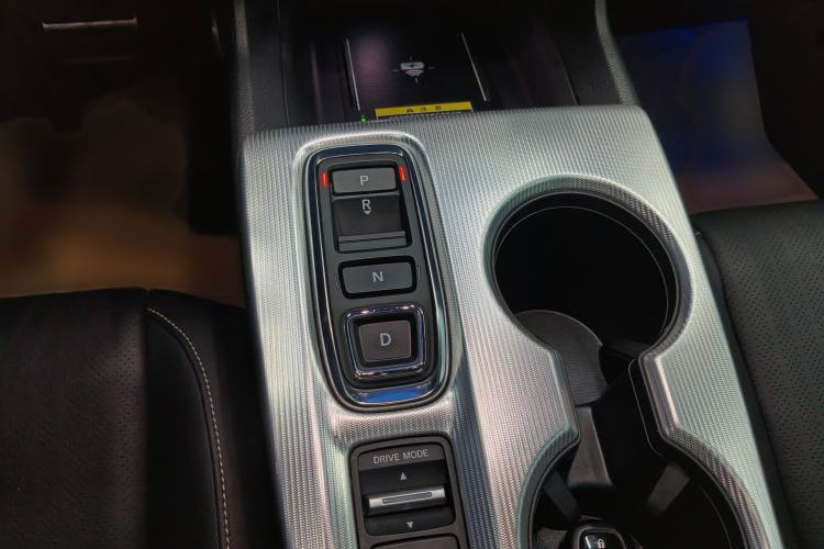 Used Honda Integra 2023 HATCHBACK 2.0L eHEV Sharp Luxury Edition Gear Lever