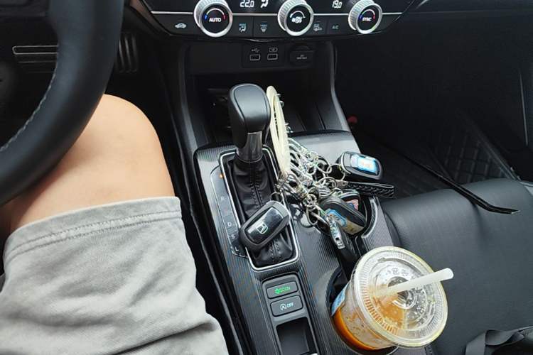 Used Honda Integra 2023 240TURBO CVT Phantom Night·Luxury Edition Gear Lever